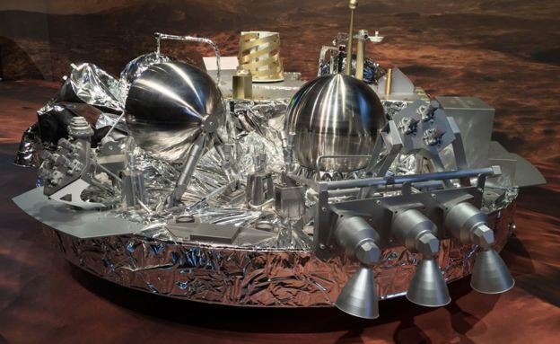 ExoMars vypustil na oběžnou dráhu Marsu 