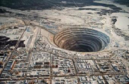 8 nejpůsobivějších děr na povrchu Země