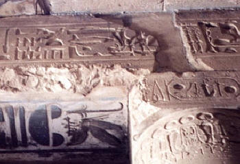 Abydos hieroglyfy. Vrtulníky starých Egypťanů