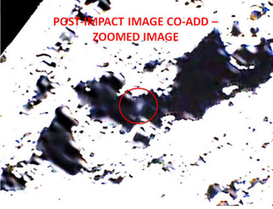 Výbuch z výbuchu v kráteru Capeus. Někteří lidé věří, že to bylo jaderné.