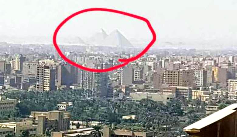 Američan zajatý na dovolené úžasné mirage pyramidy