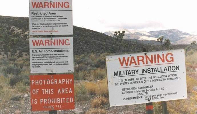 Americká armáda zahájila lov pro muže, který má zájem o zónu 51