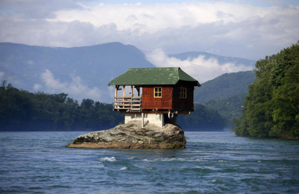 neobichniedoma 4 Architektonické šílenství z celého světa