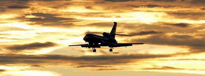 Napodobovali nebo unesli dopravní letadlo mimozemšťané?