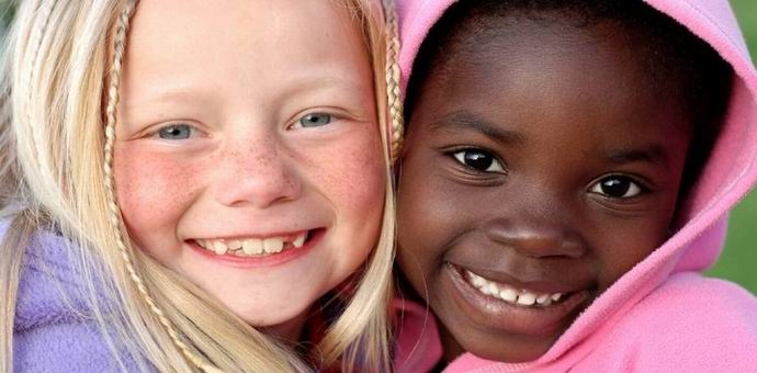 Bílí lidé se stanou etnickou menšinou v Americe