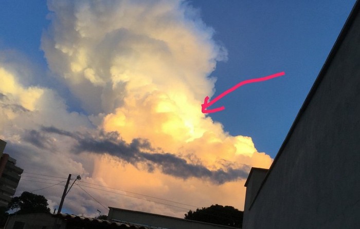 Brazilec viděl druhé slunce na východě večer