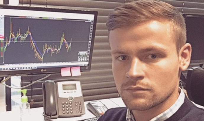 Brit tvrdí, že jeho stín žije svůj život