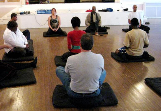 Osoba je schopna samostatně regulovat práci imunity