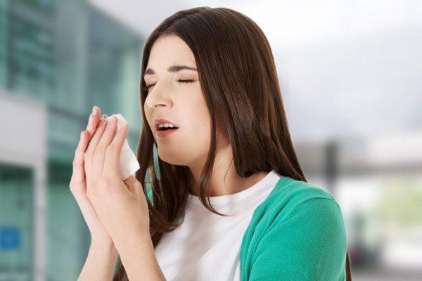 kýchnout časem pátek 