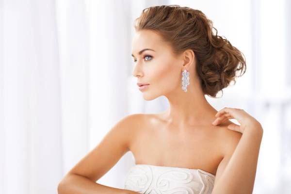 znamení ztratit náušnici z levého ucha 