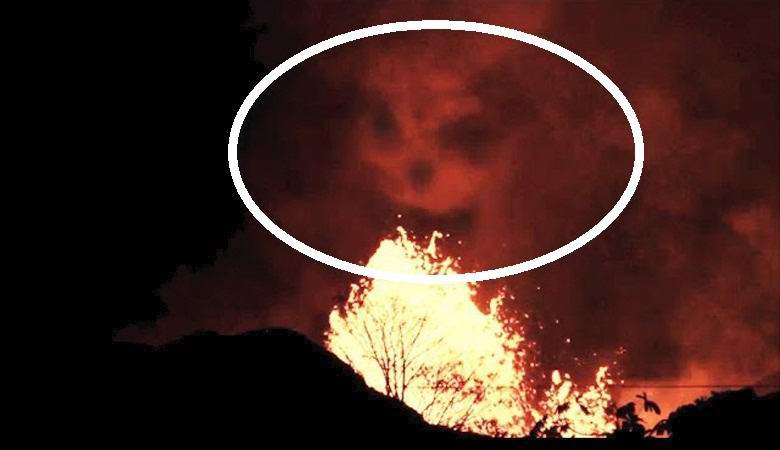 Démonická tvář spatřená nad planoucím Havajem