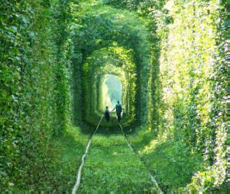 Staří měli přístup do tunelů času