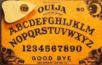 Exorcisté nedoporučují nákup čarodějnických desek do Vánoc