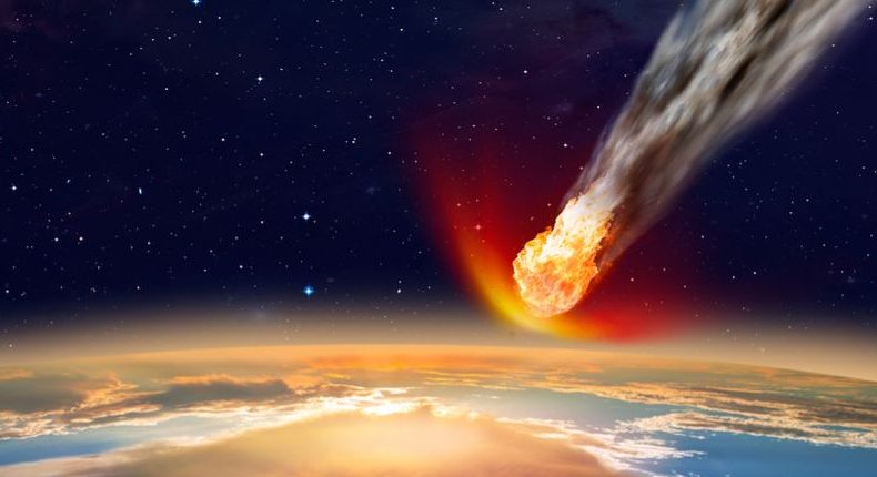 Obrovský asteroid právě letěl kolem Země rychlostí 48 000 km / h 