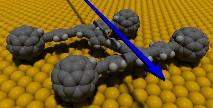 Závod aut o velikosti molekuly