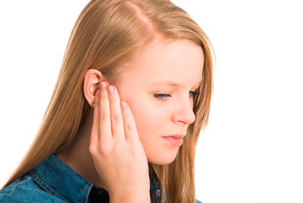 pokud je zapnuté pravé ucho 