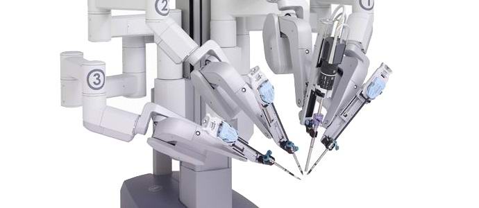 Chirurgické roboty za poslední roky zabily téměř jednoho a půl lidí.