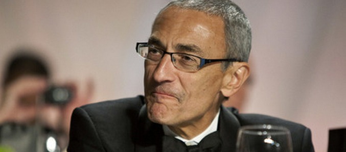 Pravda je někde poblíž: americká vláda skrývá pravdu o UFO