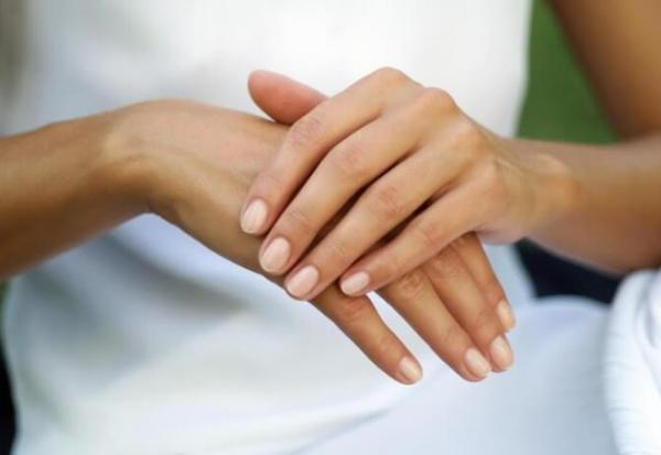 V tento den svědí pravá ruka neočekávaný dárek nebo příležitost uskutečnit cíl 