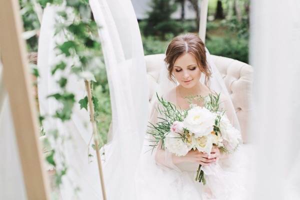 kniha snů svatební šaty na sebe 