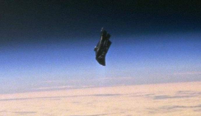 Fotoaparát ISS zastřelil starověký satelit