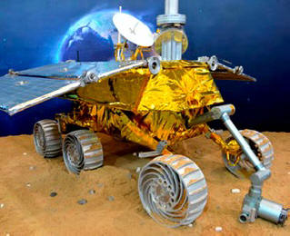 Čína vydírá Spojené státy odhalením lunárního podvodu