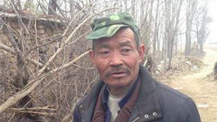 Čínský rolník postavil věž duchů