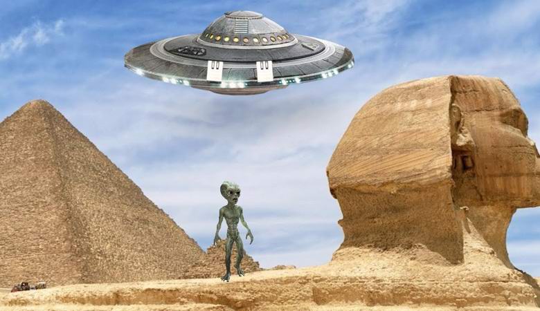 Souřadnice Cheopsovy pyramidy a hodnota rychlosti světla mají stejné pořadí čísel.