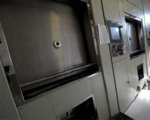 Krematoria zásobují planetu železem extrahovaným z mrtvol