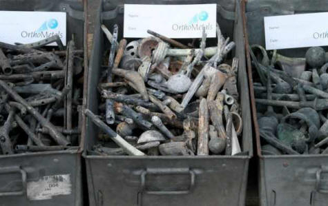 Krematoria zásobují planetu železem extrahovaným z mrtvol