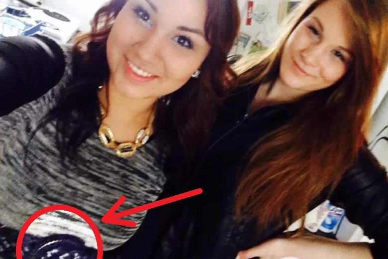 Drobný detail na selfie náhle pomohl vyřešit vraždu.