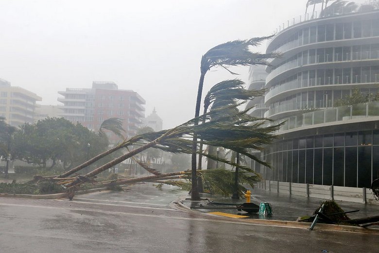 Putinova tvář na obloze Američany vyděsila k smrti.