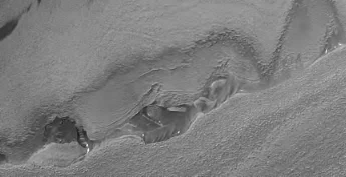 Mars je plný překvapení