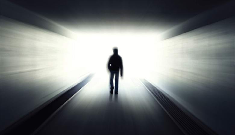 Mýtický radikální experiment, který vám umožnil nahlédnout do posmrtného života.