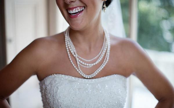 je možné nosit perly na svatbu nevěsty 