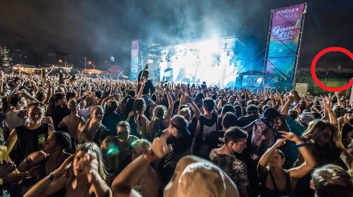 Dívka duchů byla vyfotografována na australském festivalu