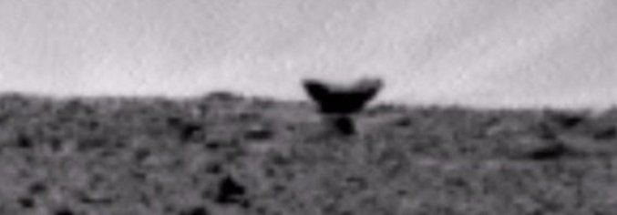 Podivné předměty odhalené na Marsu