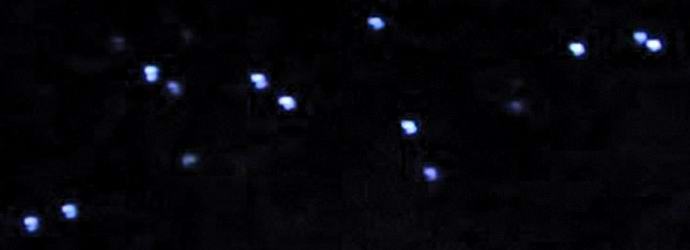 UFO armada vidět přes Kalifornii