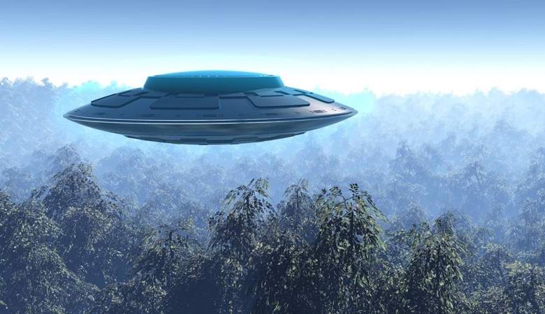 Přes Mexiko zachytil průsvitný