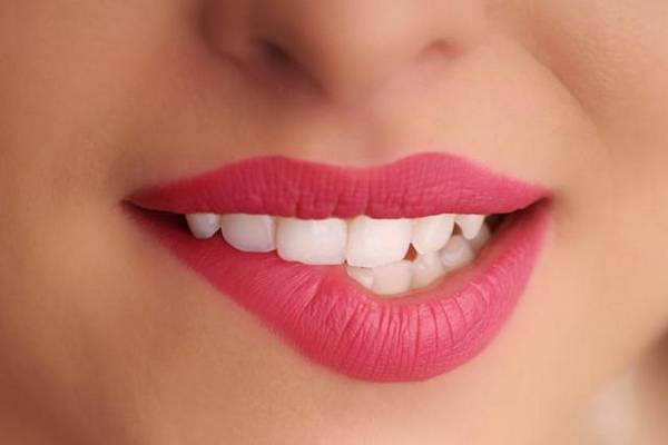 pupínek na znamení rtu 