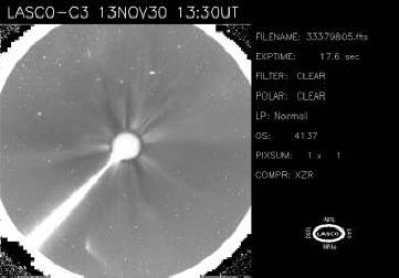 NASA má skryté záběry z průchodu komety ISON v atmosféře Slunce.