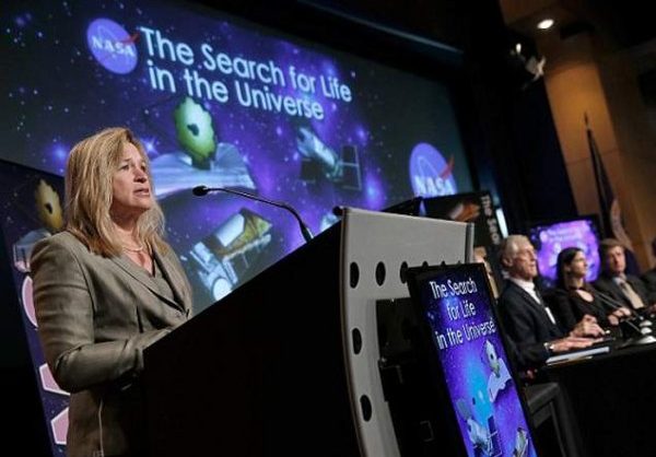 NASA: v mexickém dole našli mikroby ve věku 60 tisíc let 