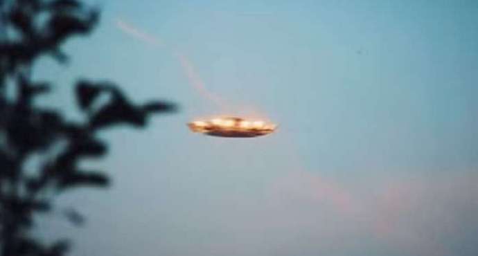 Neidentifikované létající objekty natočené v kvalitním videu