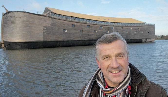 Holanďan postavil přesnou kopii Noemovy archy