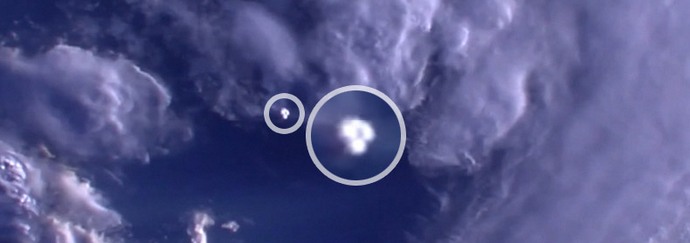 UFO se nepodařilo skrýt před kamerou ISS