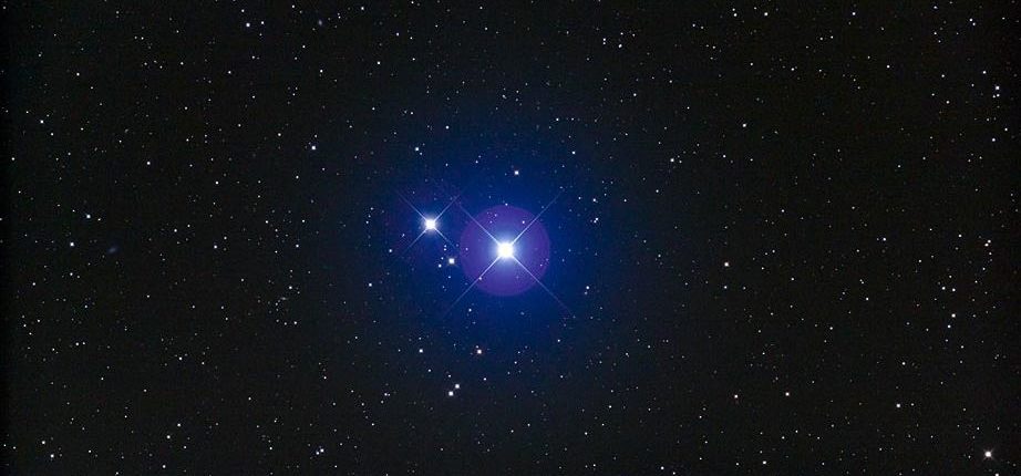 Astronomové jsou novým binárním systémem ohromeni 
