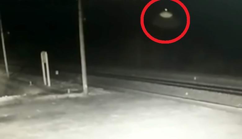 Stráž fotografoval