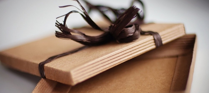 Originální a neobvyklé balení - háček pro kupujícího