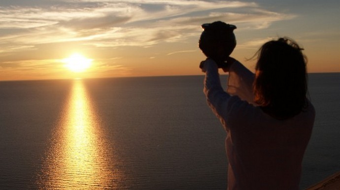 Postoj církve k kremaci lidí a některá úžasná fakta