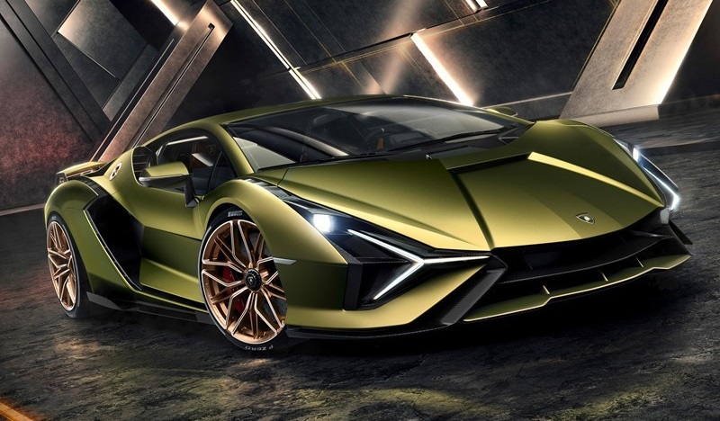 První auto na světě na superkondenzátorech ukázalo Lamborghini
